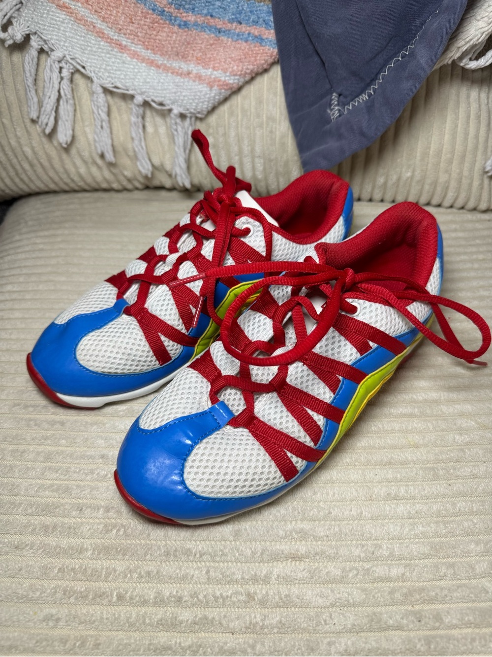 bloch wave dance sneakers